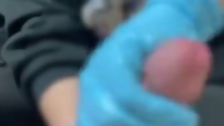 ゴム手袋で手コキ❤︎痴女ギャルは射精後もシゴき続けて男の潮吹きで笑っちゃう❤︎#156【HJJ】