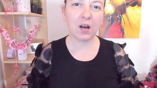 Nicoletta eats you and crushes you under her bite and you little useless insect will be devoured!