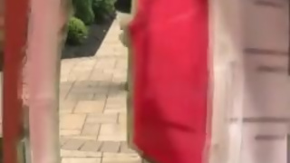 2 Giantesses surprise you