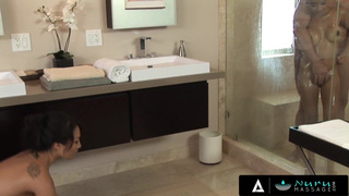 Asa Akira And Her New Assistant Passionately Massage His Cock With Their Mouth