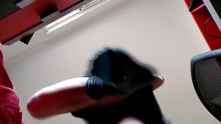 Preview Giantess stomp on you and kiss you