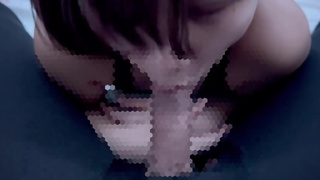 She sucks all the erotic cocks while making noise with plenty of saliva!