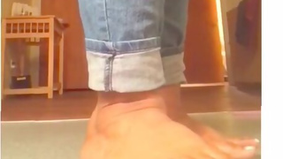 Big feet giantess crushing toy car -Barefoot