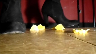 GTS Thigh High Heeled Boots Crushing Oranges - Squirt