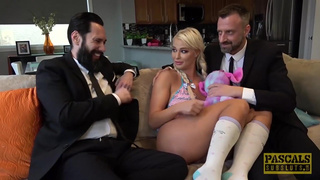 London River dominated anal beside voyeur