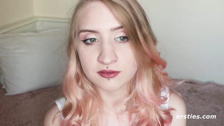 Aurora Fingers Both of Her Holes