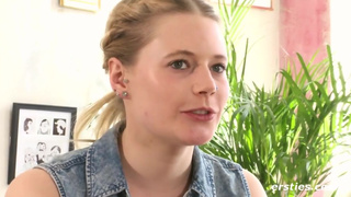 Cute Lesbian Couple Take Turns Face Sitting