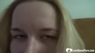 Sexy blonde fingers her self while changing