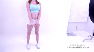 New 19yo girl rims to make big cock hard in studio