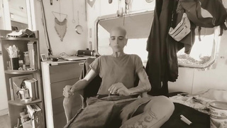 ICAZZIMIEI8. Miracoli di Tinder PARTE 2: capire come squirtare e rischiare di finire in manette.