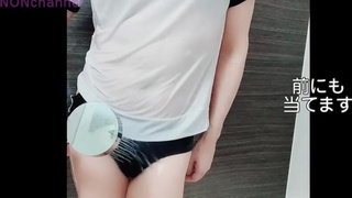 Bathing with a man in gym clothes???? Masturbation???? Saliva begging???? Perverted NON-chan (crossdresser