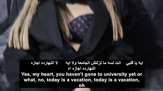 اتفرج عليه انا وحبيبى مينا قولتله تعالى نلعب وقلتله دخل زبك فى كسى ياحبيبى اتفرج على اللبن على كسى