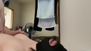 [Posted by a Japanese amateur] A perverted married woman who squirts 9 times in 2 minutes.