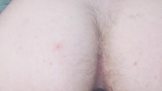 32 years old - and LOVE showing off my sexuality (2)