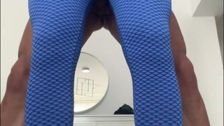 My gym Coach wanted a Cumshot on my Big Ass / CandyLuxxx