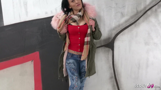 GERMAN SCOUT - TEEN IN BERLIN DIREKT VON DER STRASSE AO GEFICKT - DEUTSCH