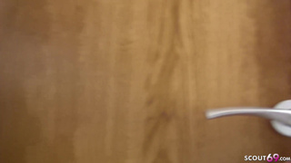 GERMAN SCOUT - 19 JAHRE ALTE MIA NACH DER UNI IN ARSCH GEFICKT BEI CASTING