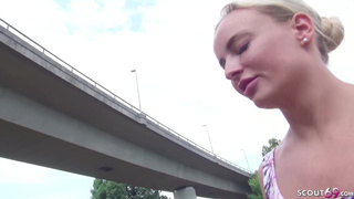 GERMAN SCOUT - TEENY VICTORIA BEI SPONTAN CASTING HART GEFICKT