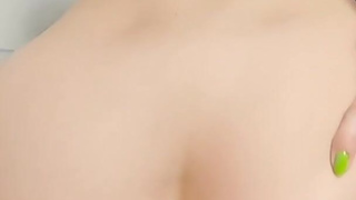 The rider started to flow hard while fucking herself - lizashultz