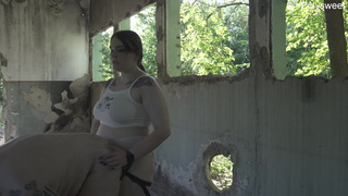 At what point did my life become like this (Pegging on abandonment)