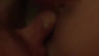 Я тихонько трахаю сучку