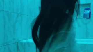 WATCH TINY TEXIE GET SOAKING WET IN THE SHOWER