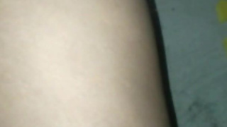 Finger Kay pinsan sa bintana ( muntik pa mahuli)