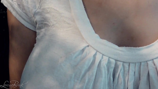 BOUNCING BOOBS IN SHIRT WHILE WALKING And Running 4 (BRALESS)