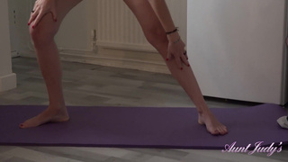 Aunt Judy's - Working Out with Petite MILF Scarlet