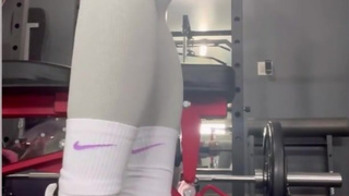 Fit gym babe works out pussy