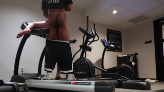 Roxie Sinner Gets Worked Out By Trainer Nick Marxx