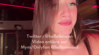 Hellolimoonoff baise hard dans un club libertin elle aime la bite et ça ce voit pipe baise levrette