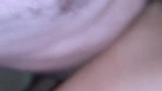 После вечеринки остался ночевать у своего друга и пока он дрых, я ночью трахнул его девушку.