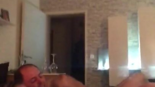 Zwei Schwänze und keiner Zuviel