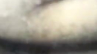 Comendo a bucetinha da amiga da minha mulher