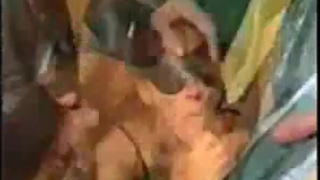 Svensk rödhårig Amandla gangbanged