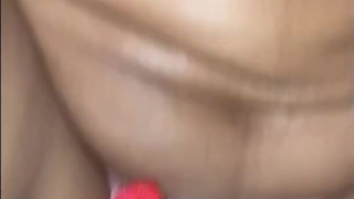 Novinha safada gemendo na rola