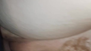 Milf spread her legs to take dip creampie