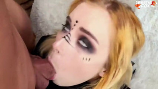 Сексуальная Эльфийка Жестко Трахается в Попку и Заглатывает Огромный Член