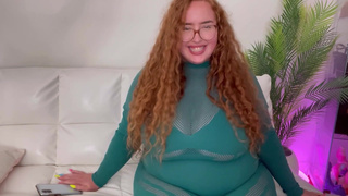 sweaty ass cheating MILF takes Impregnation Creampie in the gym locker room