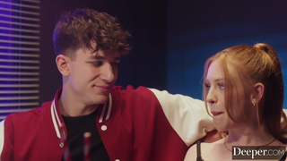 Глубже. Забавные милашки Coco Lovelock и Madi Collins делят член Parker