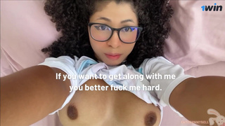 POV: Tu hermanastra quiere llevarse mejor contigo