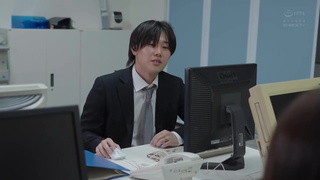 EBWH-212 残業中に大雨で帰れなくなり世話焼きな同僚宅に泊まることに… 濡れた美巨乳と無防備なパジャマ姿