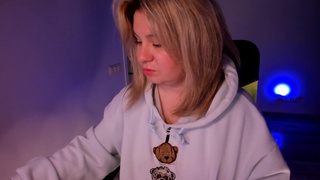 tasha_kis April 16 2025 18-37-30 @ Chaturbate WebCam