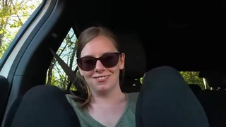 Hot Amateur Babe Fingers Herself and Cock in Car
