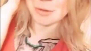 A LITTLE BIT OF THE BUBBLY