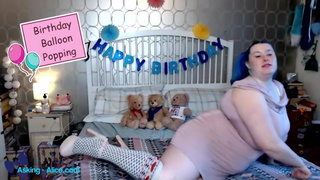 TRAILER - Birthday Balloon Popping