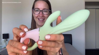Satisfyer Air bunny 5+ rabbit vibrator SFW review