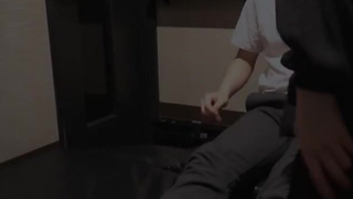 【初満喫でSEX】前戯編_スリルに興奮しちゃって我慢できませんでした...♡【騎乗位&フェラ】【お尻堪能編】