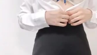 【素人】どんどんお洋服を脱いでいきます....♡【脱衣】